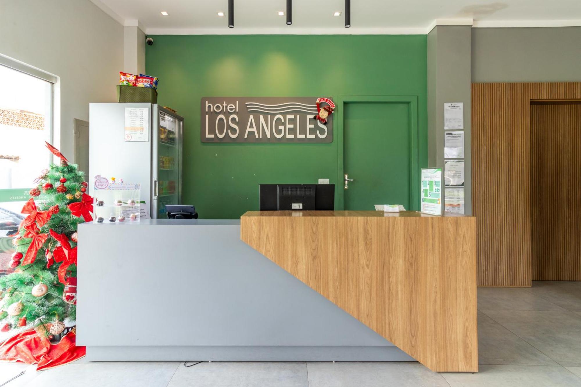 Hotel Los Angeles Куаба Екстериор снимка